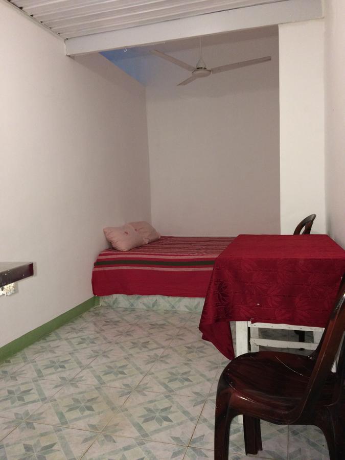 Rr House Hotel Colombo Eksteriør billede